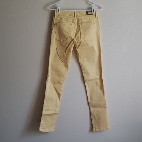 NEW Yellow Zara Jeans - Picture 2 of 9
